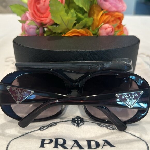 Authentic Prada sunglasses with case main image 10